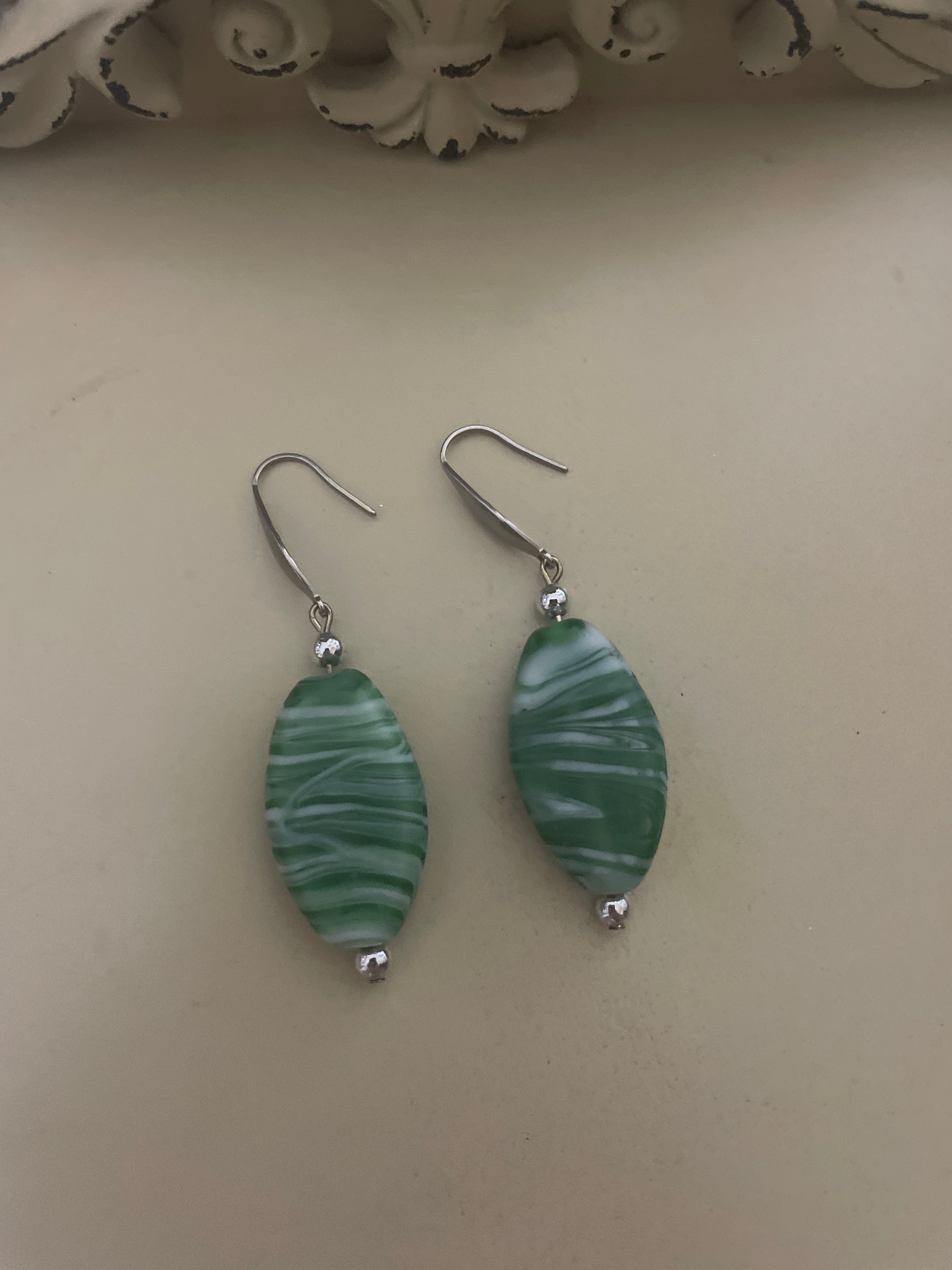Green Marble Oval Drop Set