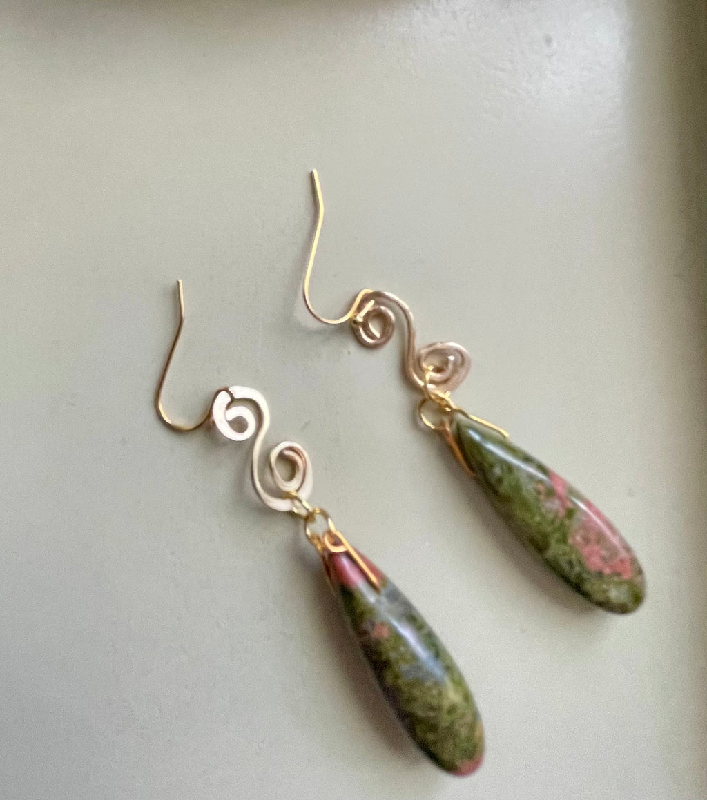 Unakite Jewelry Set – Green Pink Chip Bracelet & Teardrop Dangle Earrings, Gold Plated Handmade Healing Crystal Gift for Women- by Suzie with Sublime Designs
