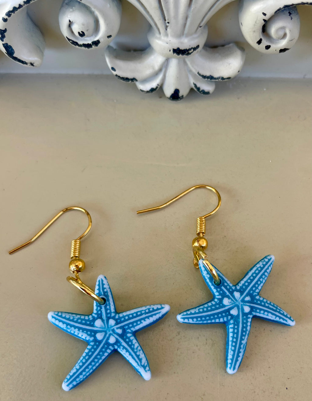 Gold Plated PVD Paperclip Waves Bracelet and Starfish Tides Jewelry Set by Sublime Designs by Suzie