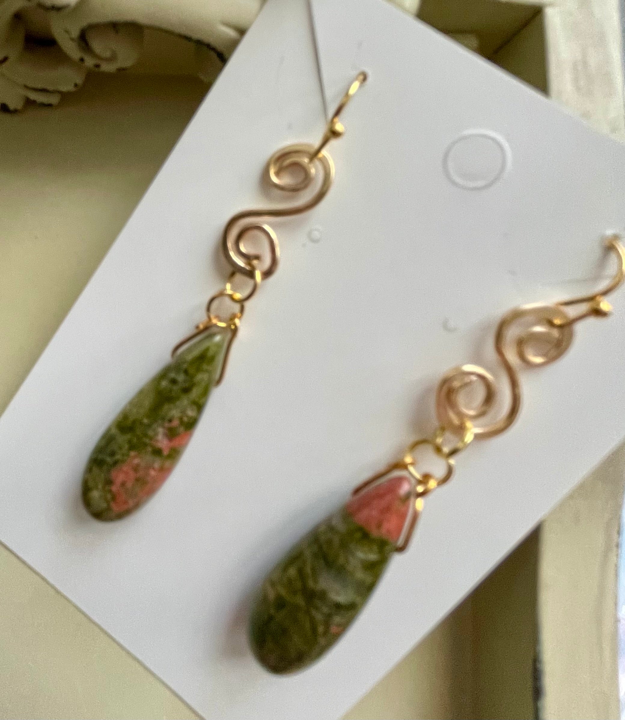 Unakite Jewelry Set – Green Pink Chip Bracelet & Teardrop Dangle Earrings, Gold Plated Handmade Healing Crystal Gift for Women- by Suzie with Sublime Designs