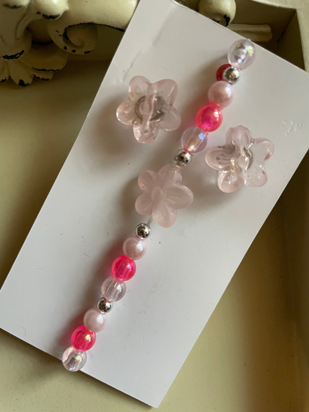Frosted Sakura Stud Flower Sets