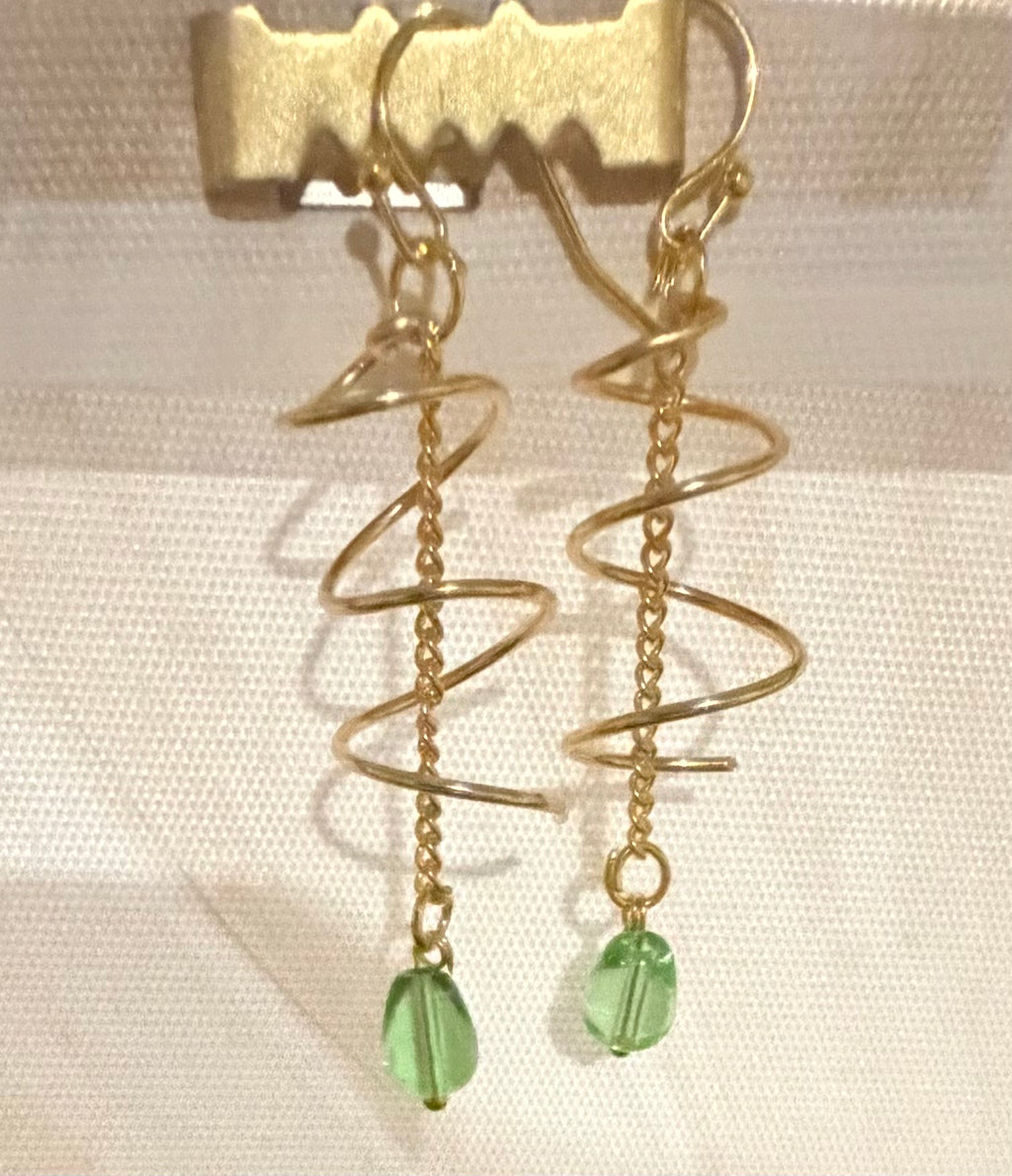 Golden Vine Peridot Crystal Spiral Jewelry Set – Dainty Nature-Green Mint