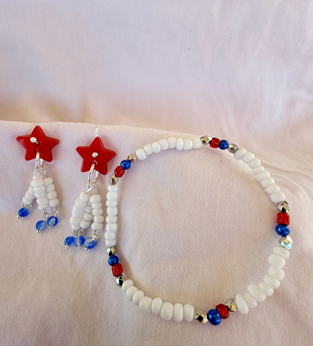 4th of July Independence Day Patriotic Red White Blue Beaded Jewelry Set by SublimeDesignsBySuzie in Ormond Beach - SublimeDesignsBySuzie