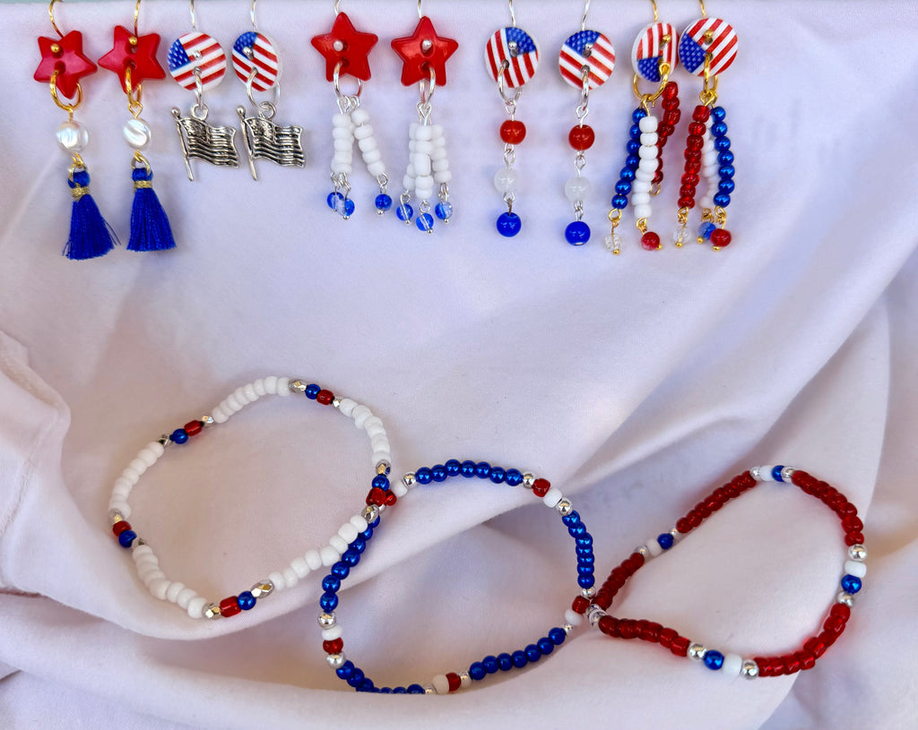 4th of July Independence Day Patriotic Red White Blue Beaded Jewelry Set by SublimeDesignsBySuzie in Ormond Beach