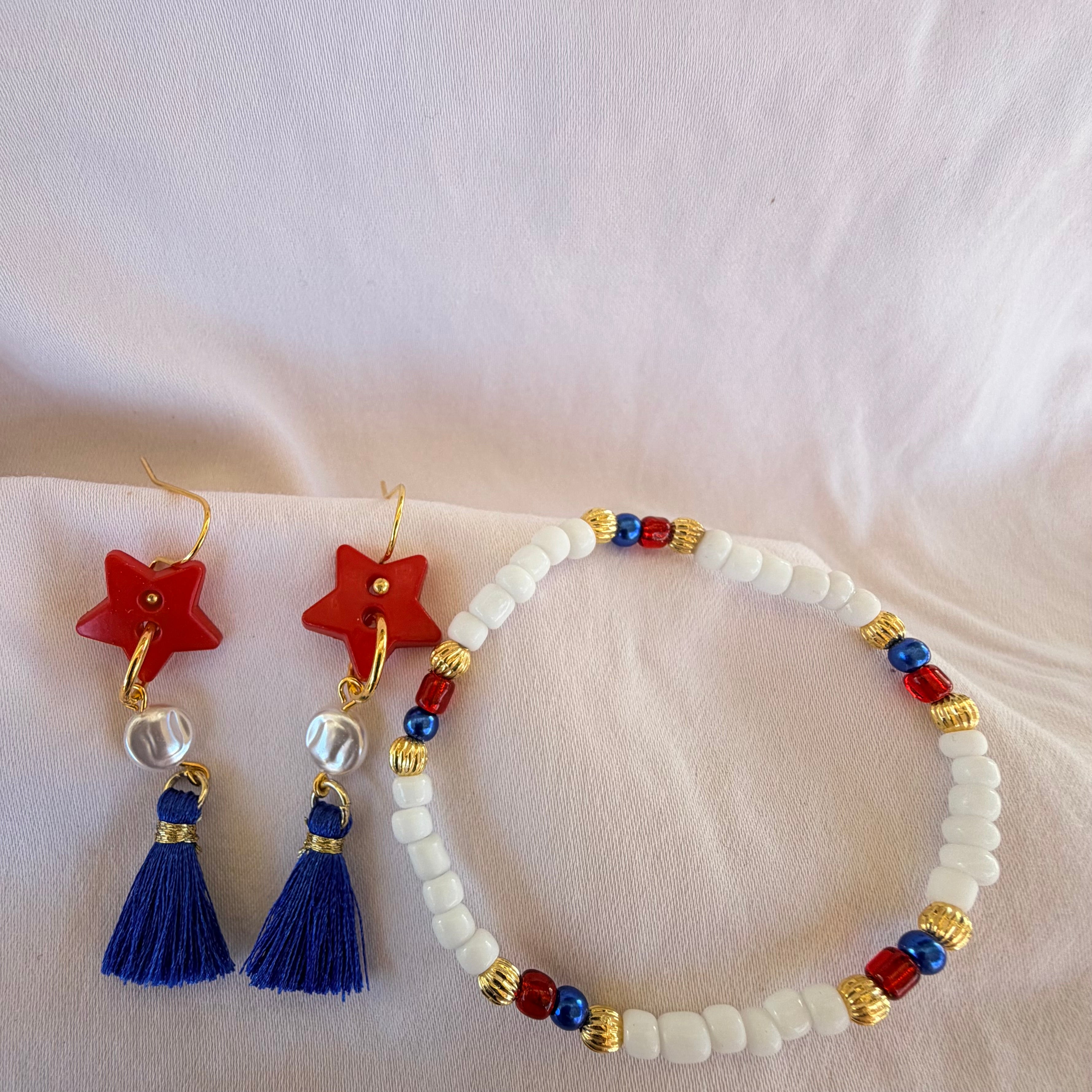 4th of July Independence Day Patriotic Red White Blue Beaded Jewelry Set by SublimeDesignsBySuzie in St Augustine
