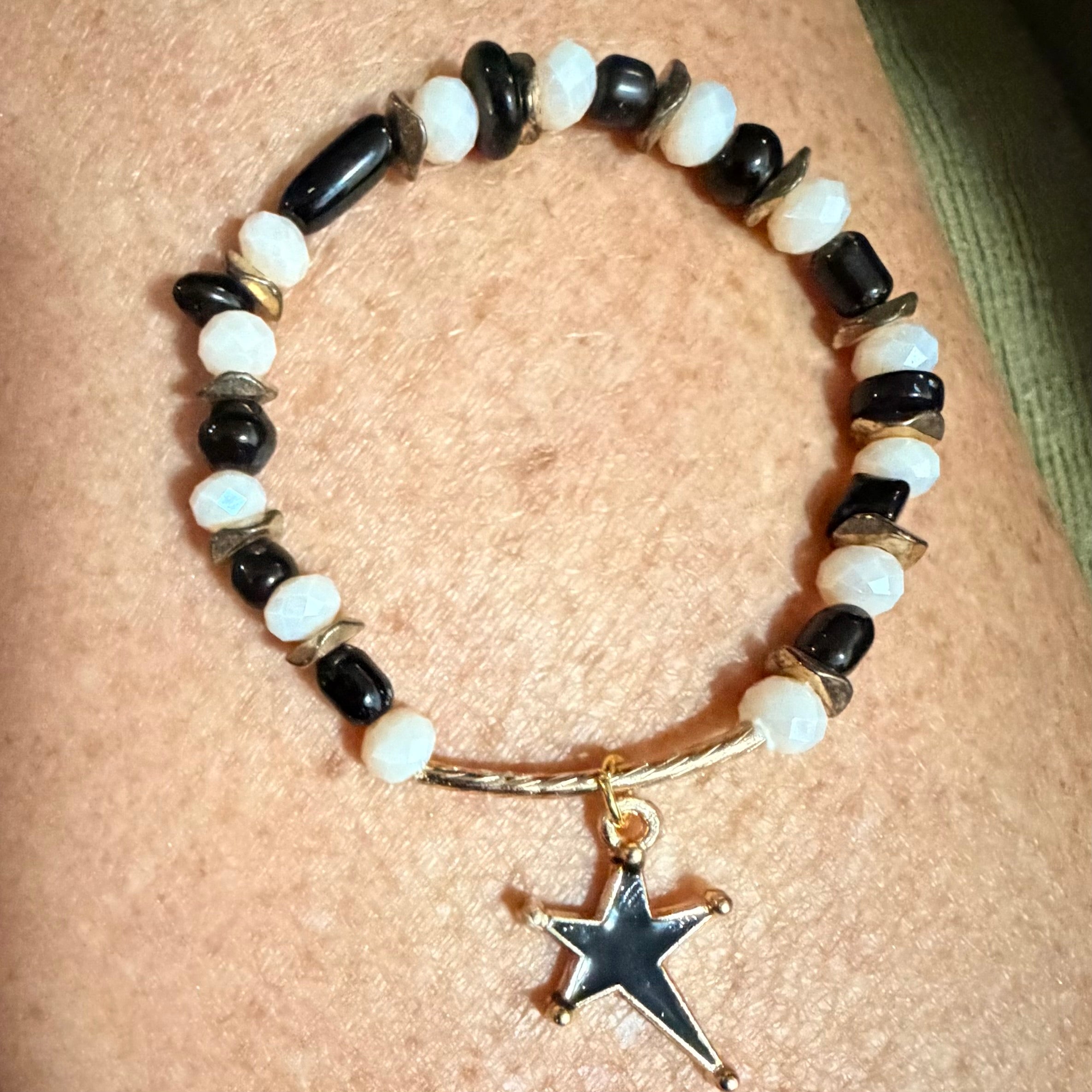 Black & Gold Starburst Bracelet
