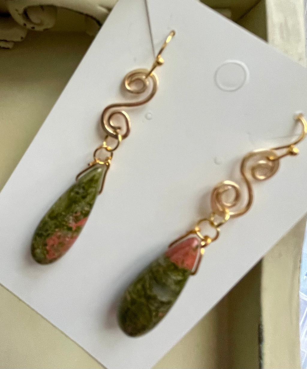 Unakite Jewelry Set – Green Pink Chip Bracelet & Teardrop Dangle Earrings, Gold Plated Handmade Healing Crystal Gift for Women- by Suzie with Sublime Designs