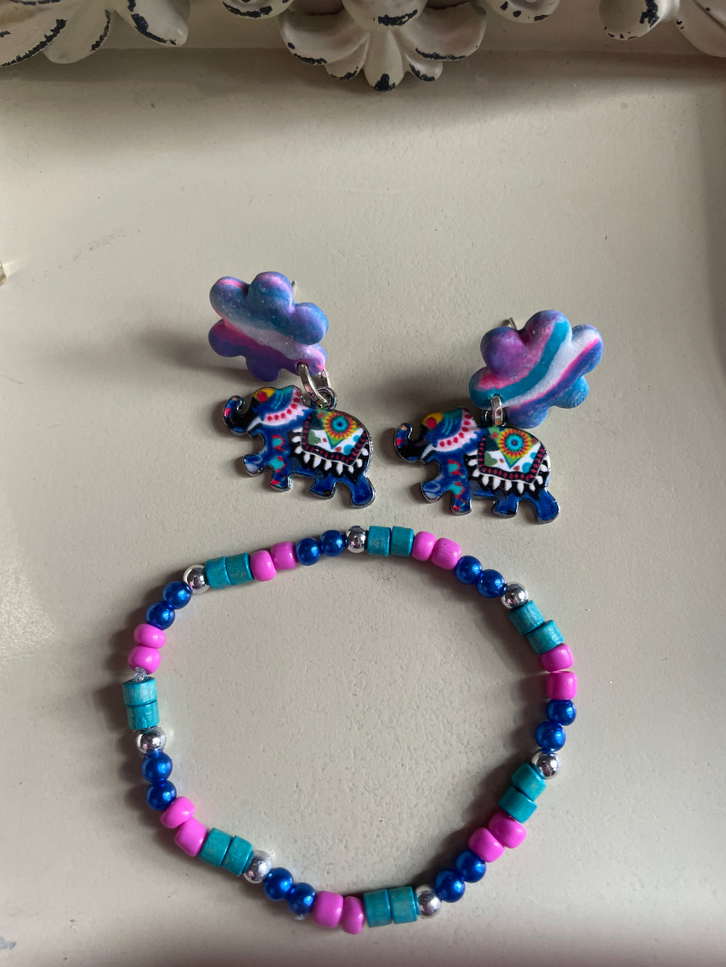 Abstract Elephant with Swirling Flower Set