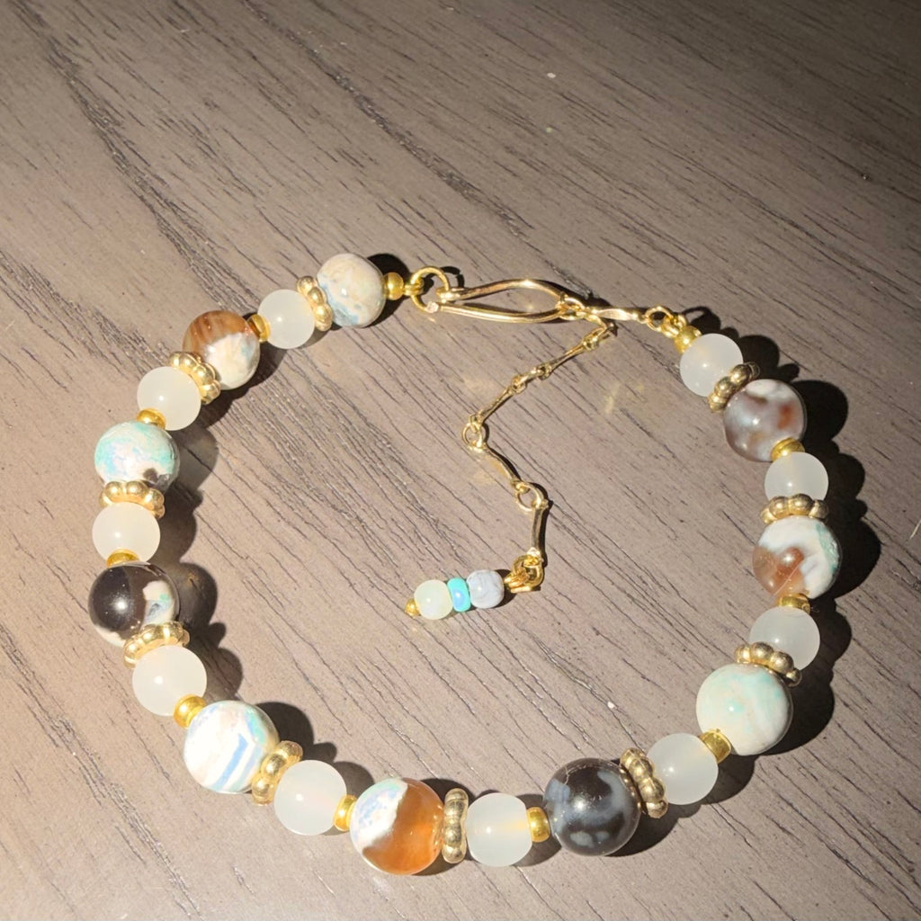 Howlite & Smoky Quartz Gold Plated Healing Adjustable Size Bracelet