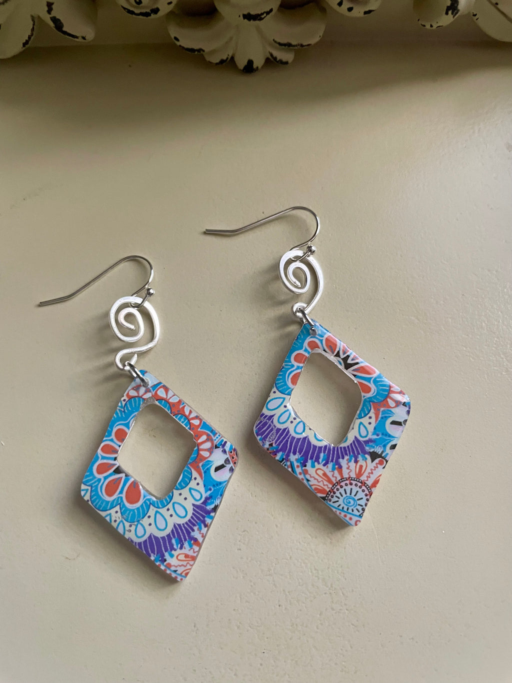 Psychedelic Floral Drop Jewelry Set