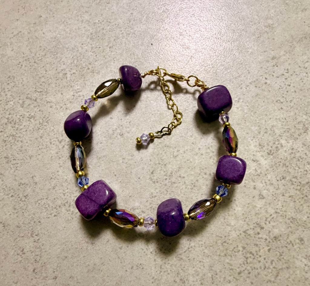 Adjustable Lepidolite Libra Crystal Bracelet – Gold Plated Over Stainless Steel