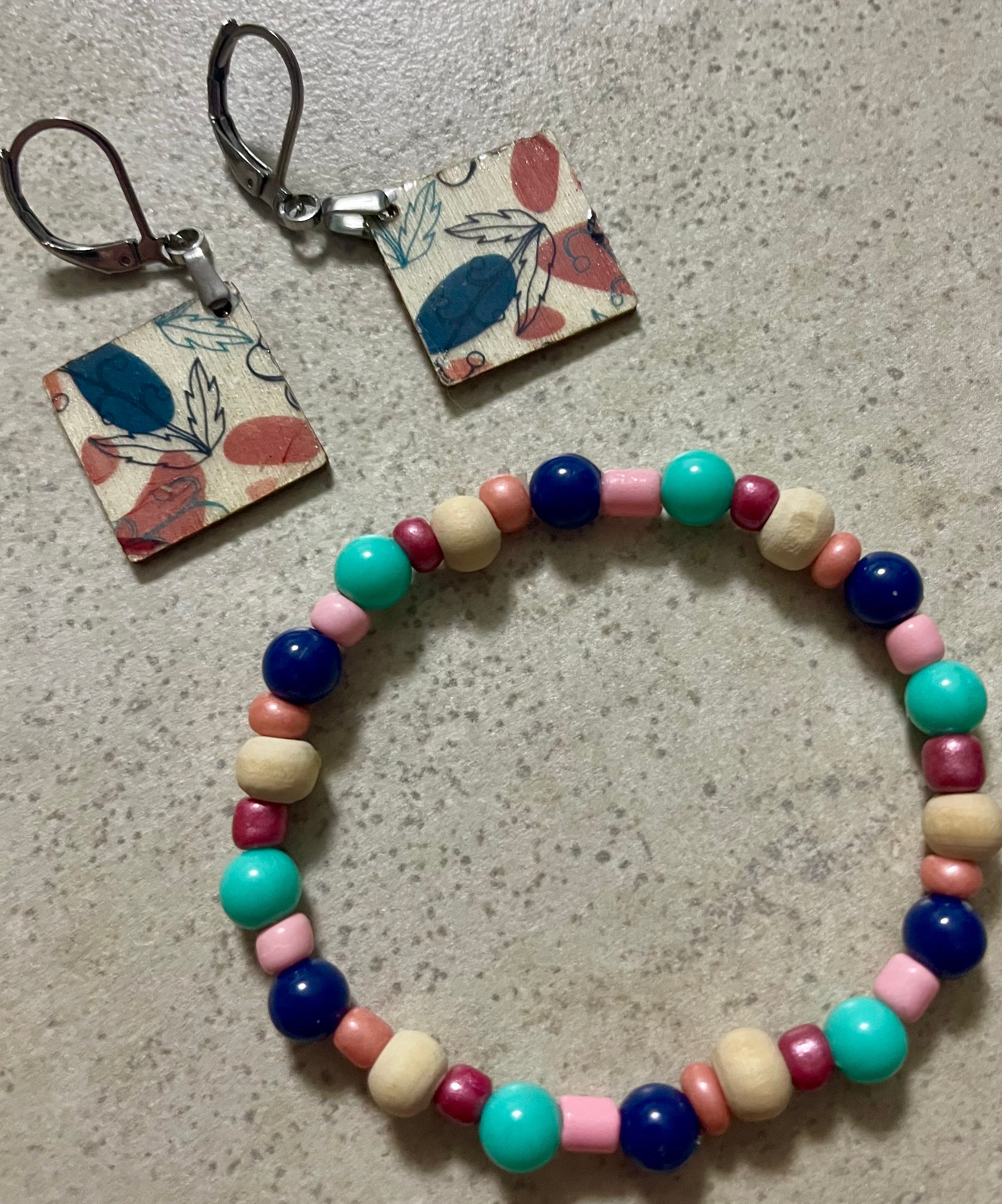 Abstract Floral Dangles Jewelry Set