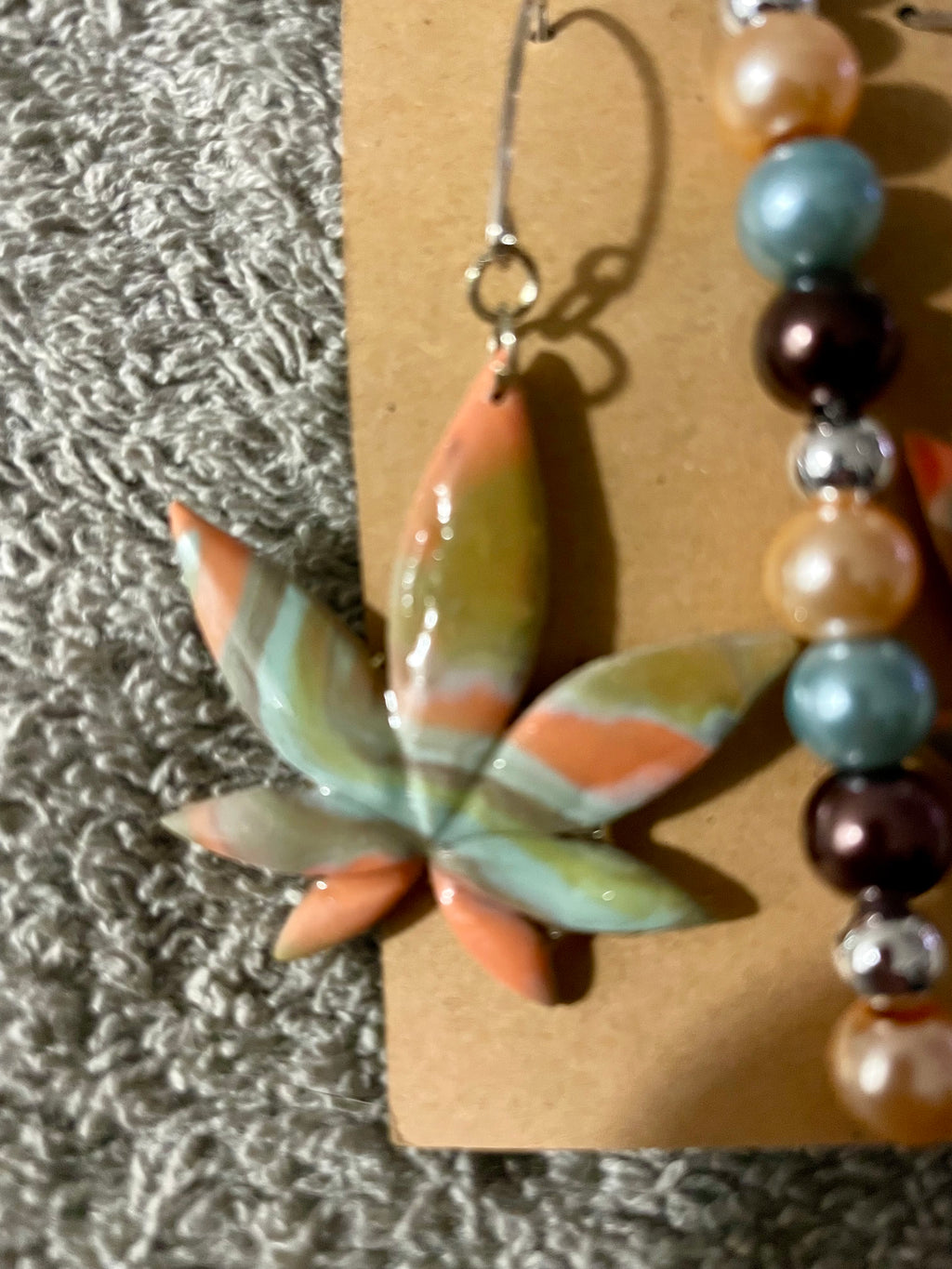 Peachy Mints Cannabis Maple Leaf