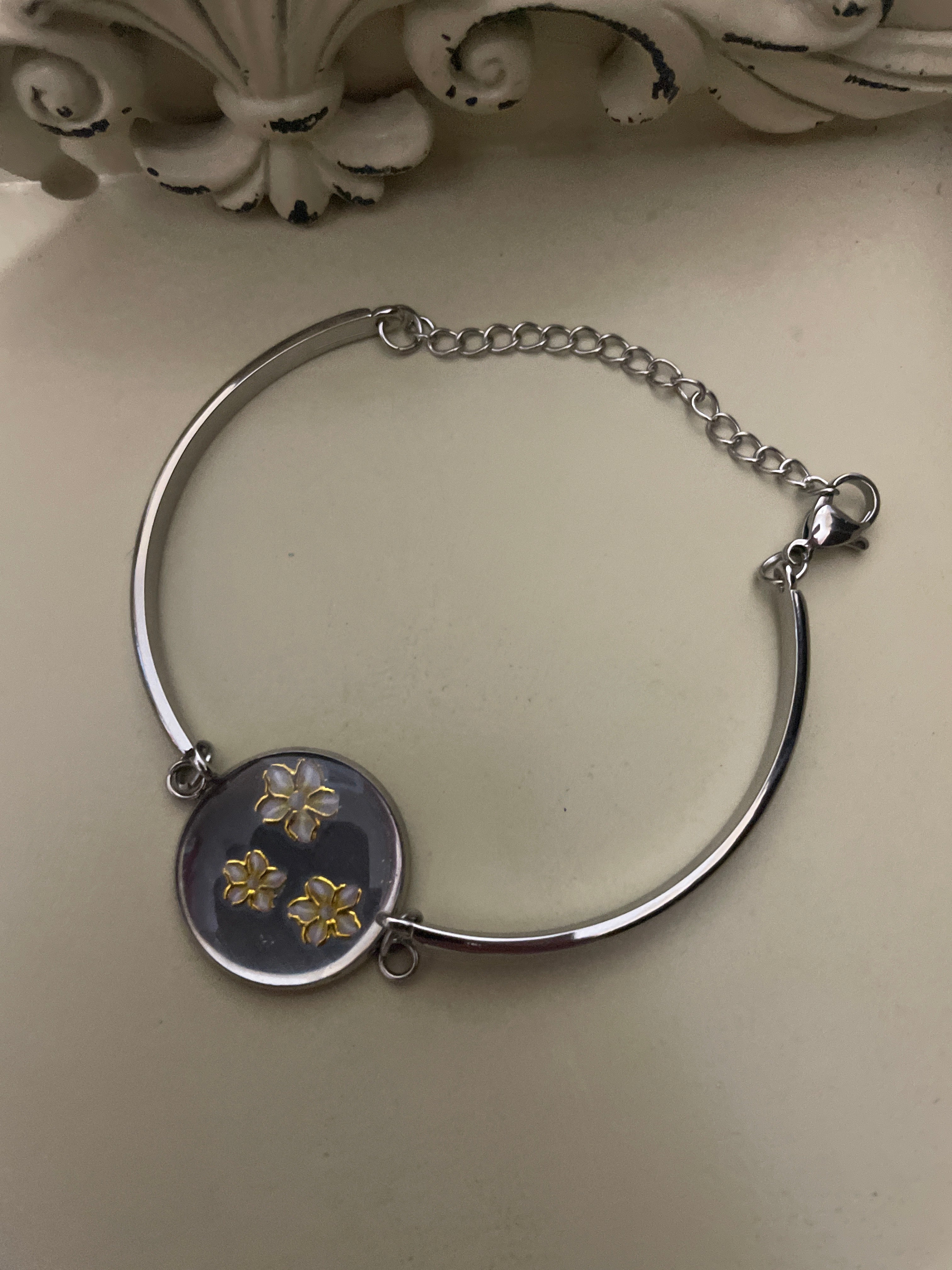 Triple Blossom Flower Adjustable Bangle in Stainless