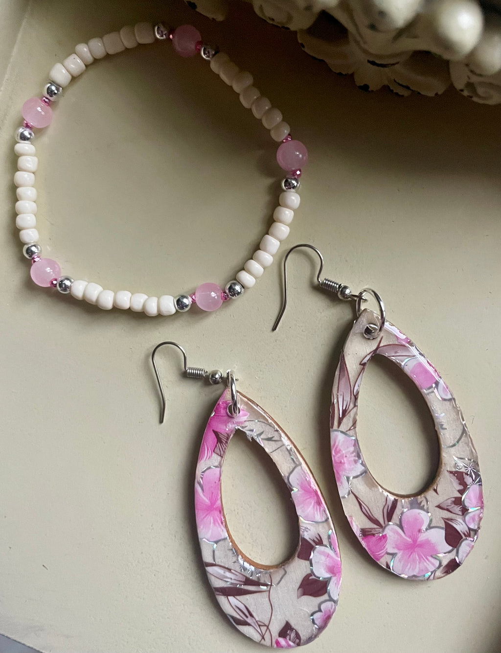 Blushing Hibiscus Pink Paradise Jewelry Set- Sublime Designs by Suzie