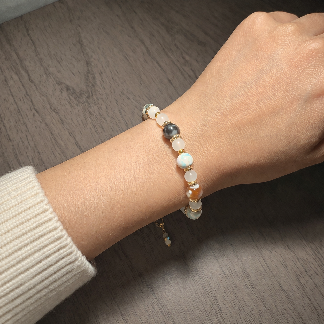 Howlite & Smoky Quartz Gold Plated Healing Adjustable Size Bracelet