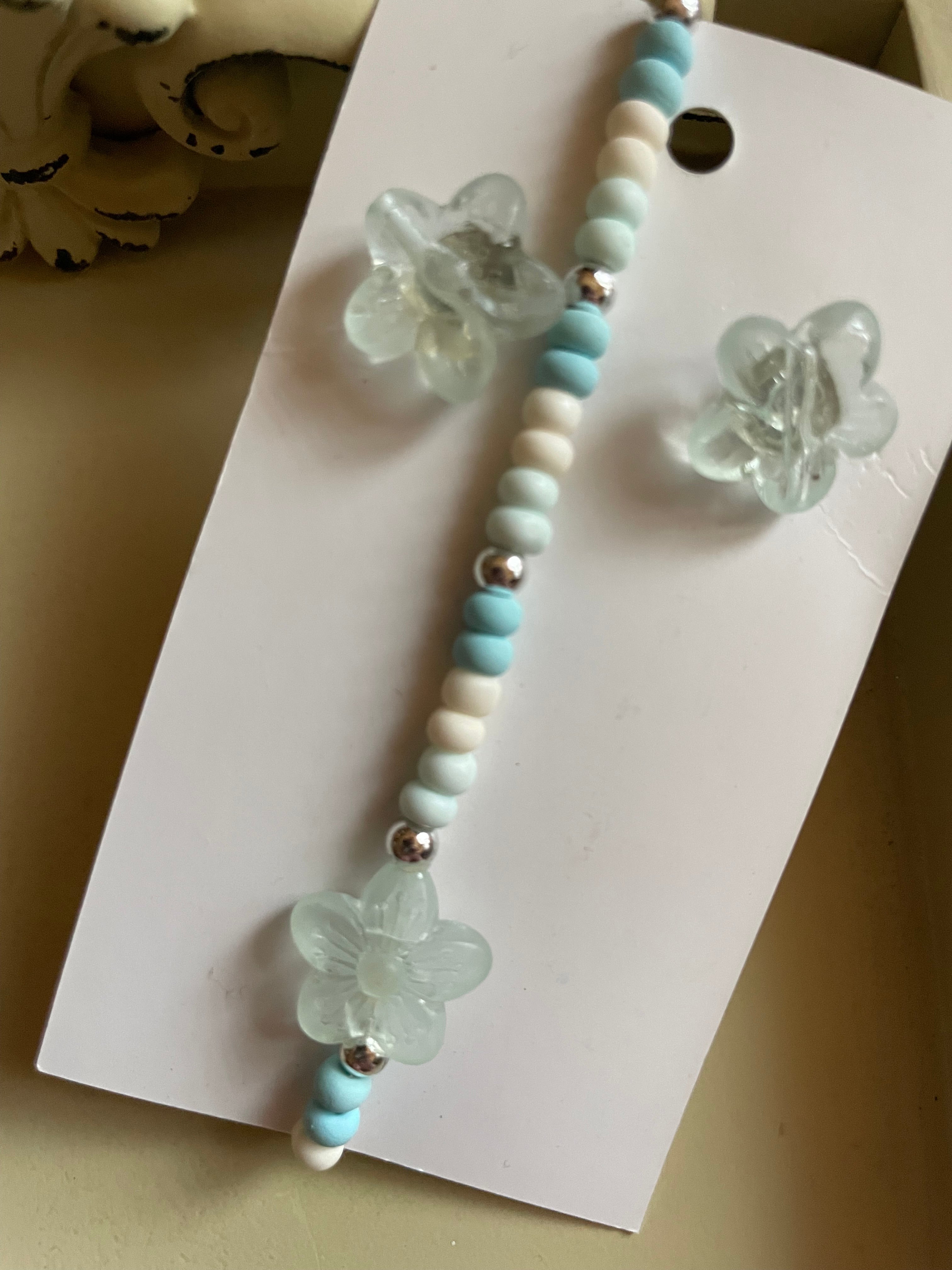 Frosted Sakura Stud Flower Sets