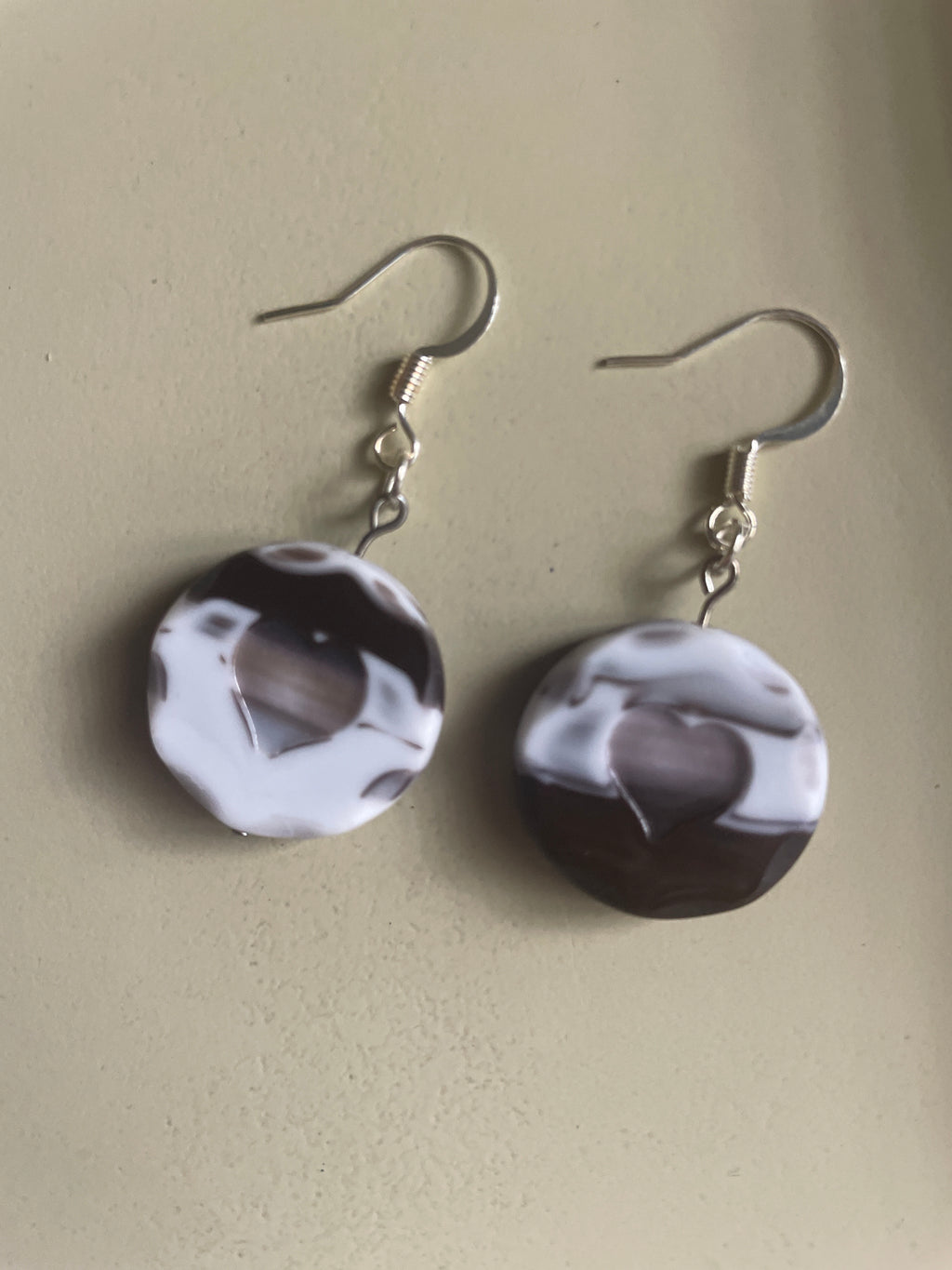 Chocolate Cream Dangle Set