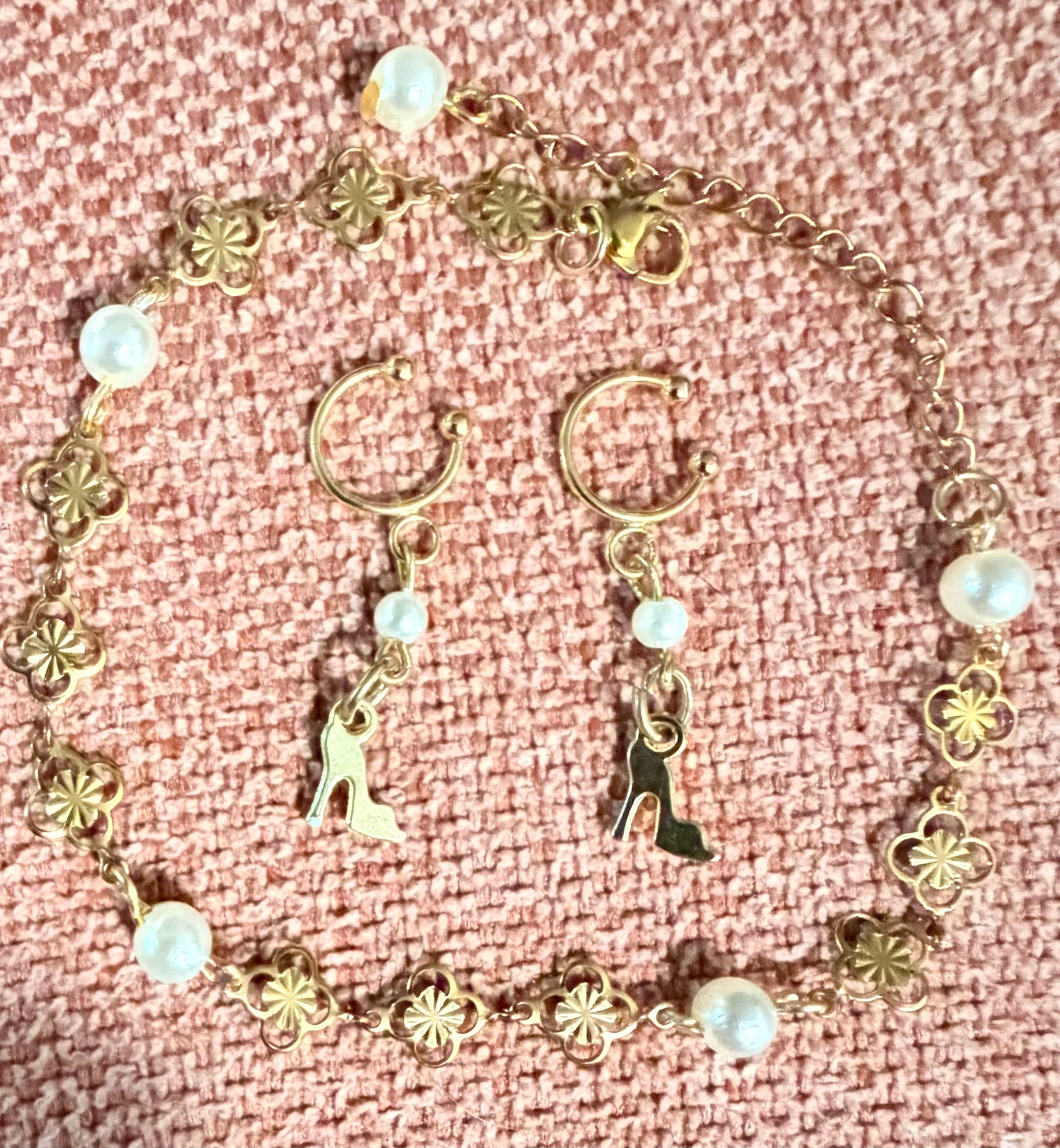 Dainty Gold Plated High Heel Pearl Ear Cuffs and Clover Flower Charm Bracelet/Anklet Set