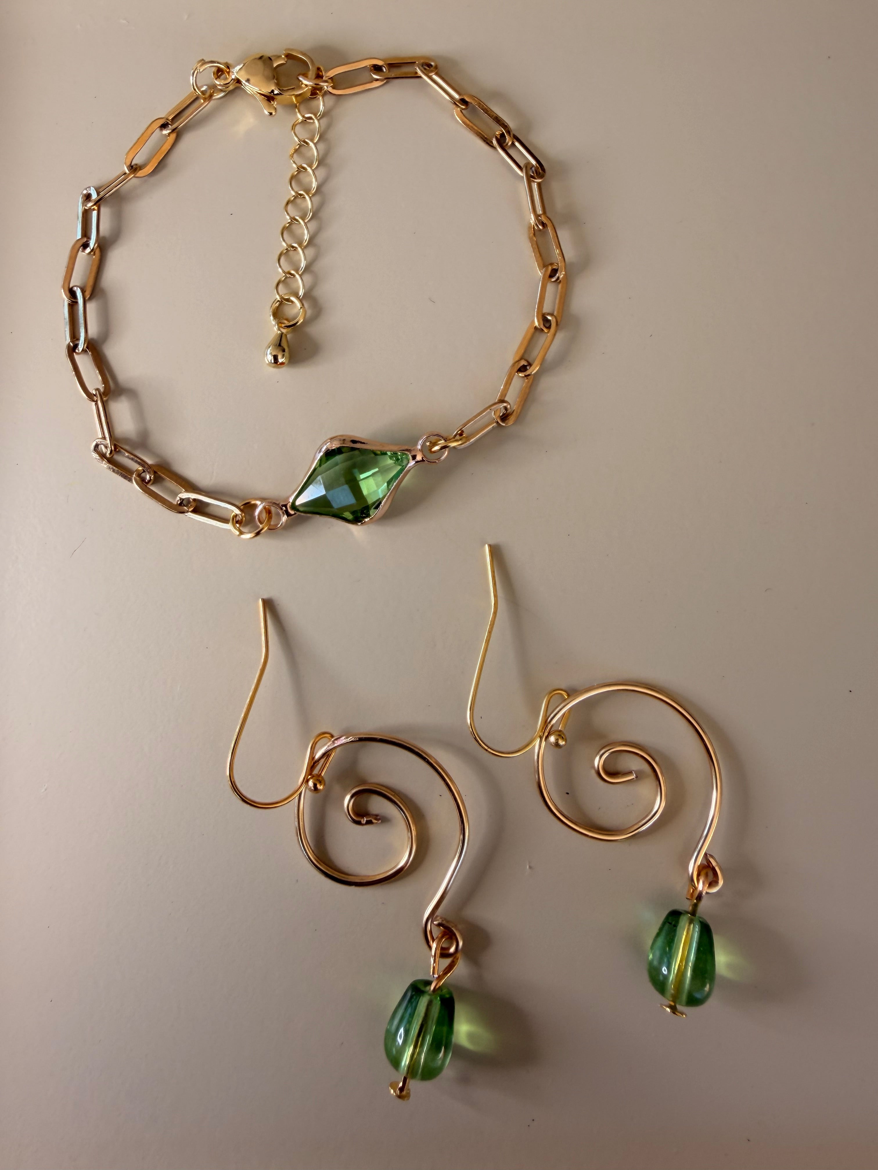 Golden Lime Peridot Swirl Jewelry Sets - Green Crystal Earrings & Paperclip Bracelet by SublimeDesignsBySuzie - SublimeDesignsBySuzie