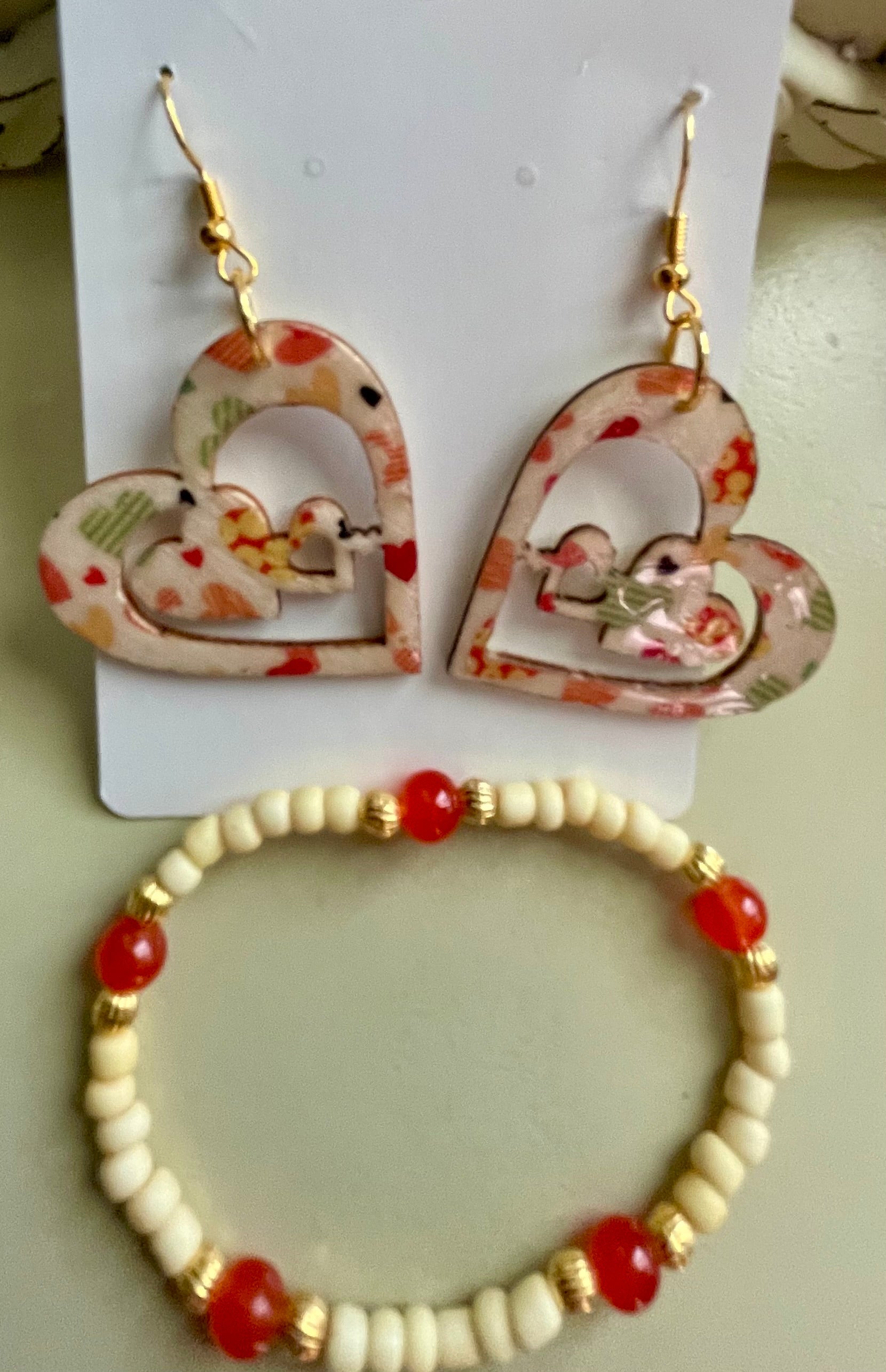 Nested Heart Floral Earrings & Carnelian Wood Bead Bracelet Set – Gold Plated Wooden Double Heart Jewelry, Folk Art Print Heart Dangles Handmade Gift - SublimeDesignsBySuzie - SublimeDesignsBySuzie