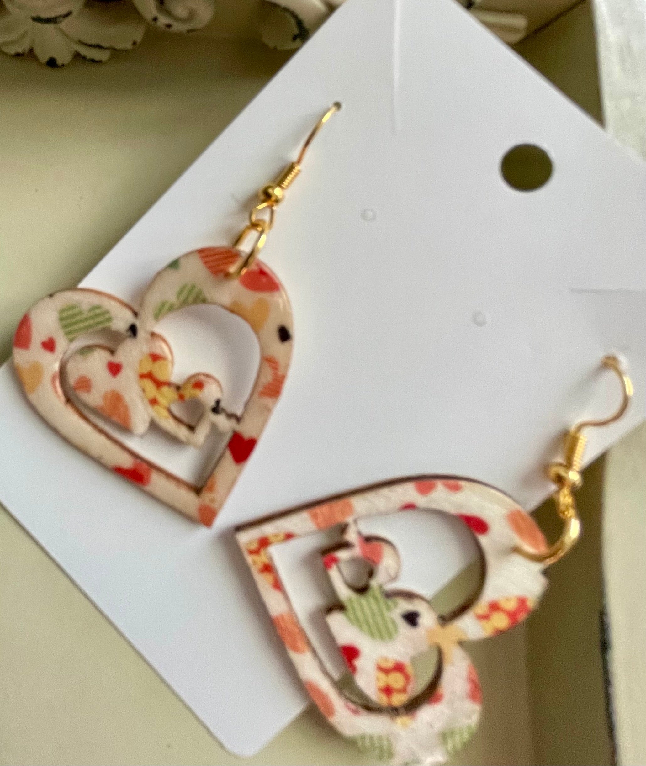 Nested Heart Floral Earrings & Carnelian Wood Bead Bracelet Set – Gold Plated Wooden Double Heart Jewelry, Folk Art Print Heart Dangles Handmade Gift - SublimeDesignsBySuzie - SublimeDesignsBySuzie