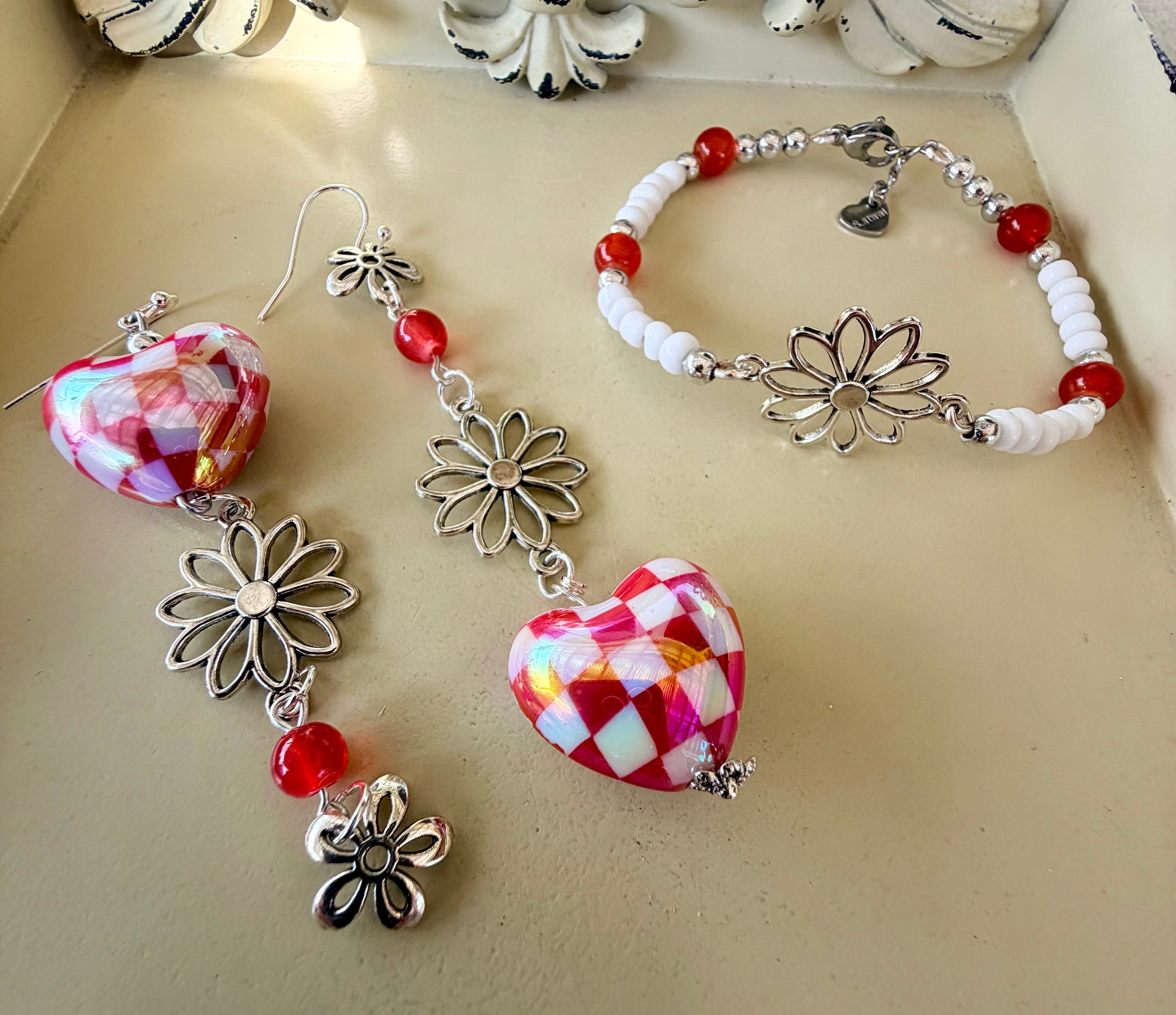 Sweetheart Checkered Bloom Jewelry Set – Red & White Checkered Heart Earrings & Beaded Bracelet - SublimeDesignsBySuzie