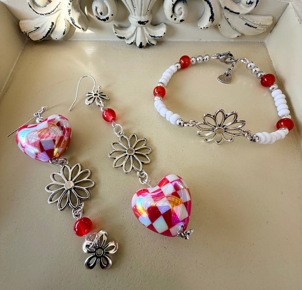 Sweetheart Checkered Bloom Jewelry Set – Red & White Checkered Heart Earrings & Beaded Bracelet - SublimeDesignsBySuzie